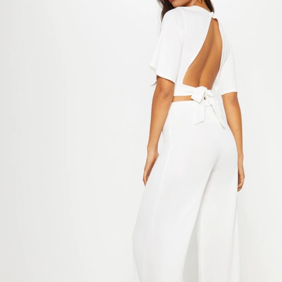 PrettyLittleThing Tops - PLT White Crepe Tie Back Crop Top